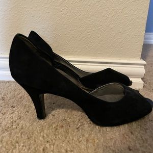 Liz Claiborne Black Heels
